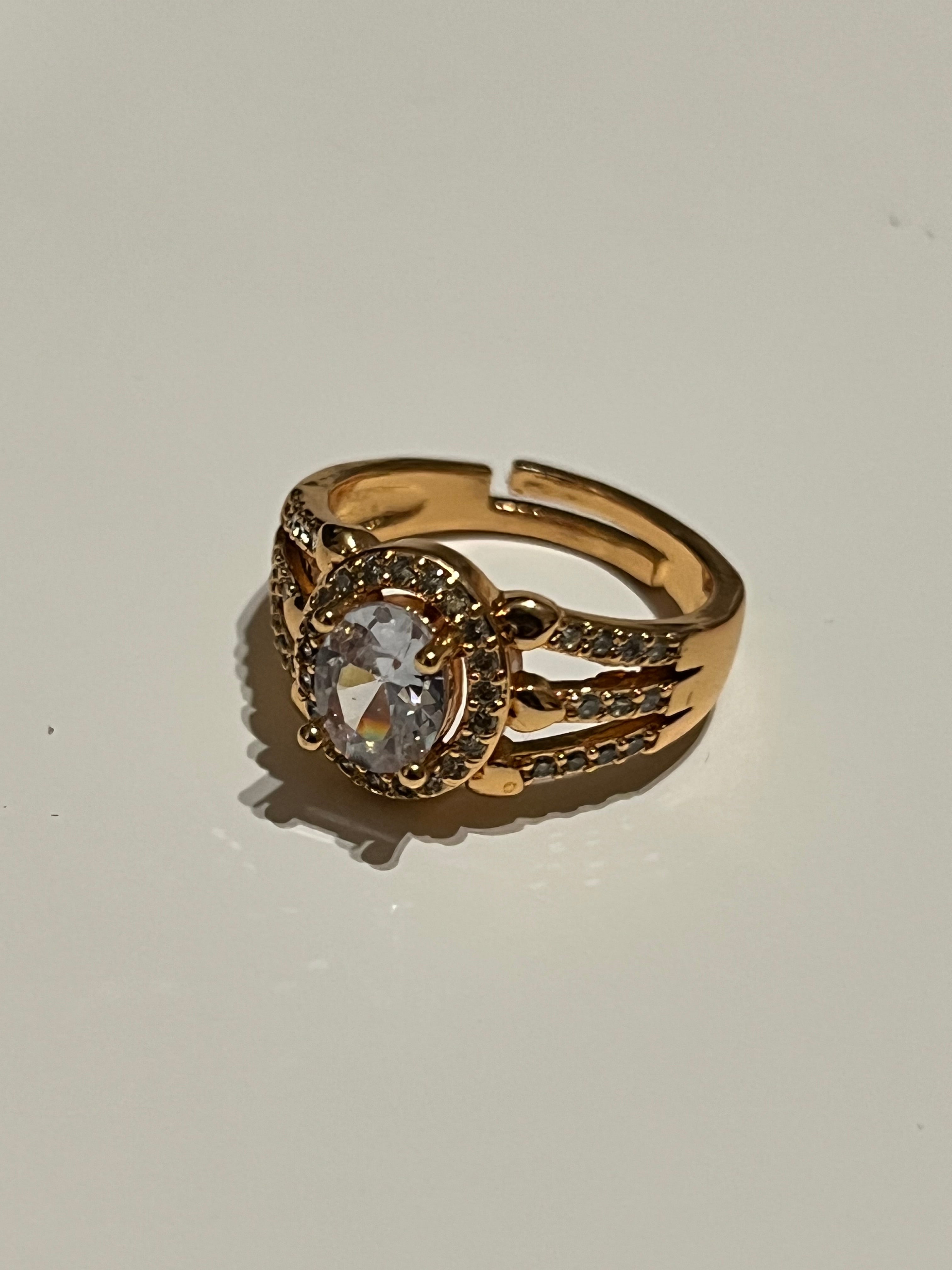 Elegant Oval Halo Gemstone Ring – Adjustable Ring one size - available in 6 colours