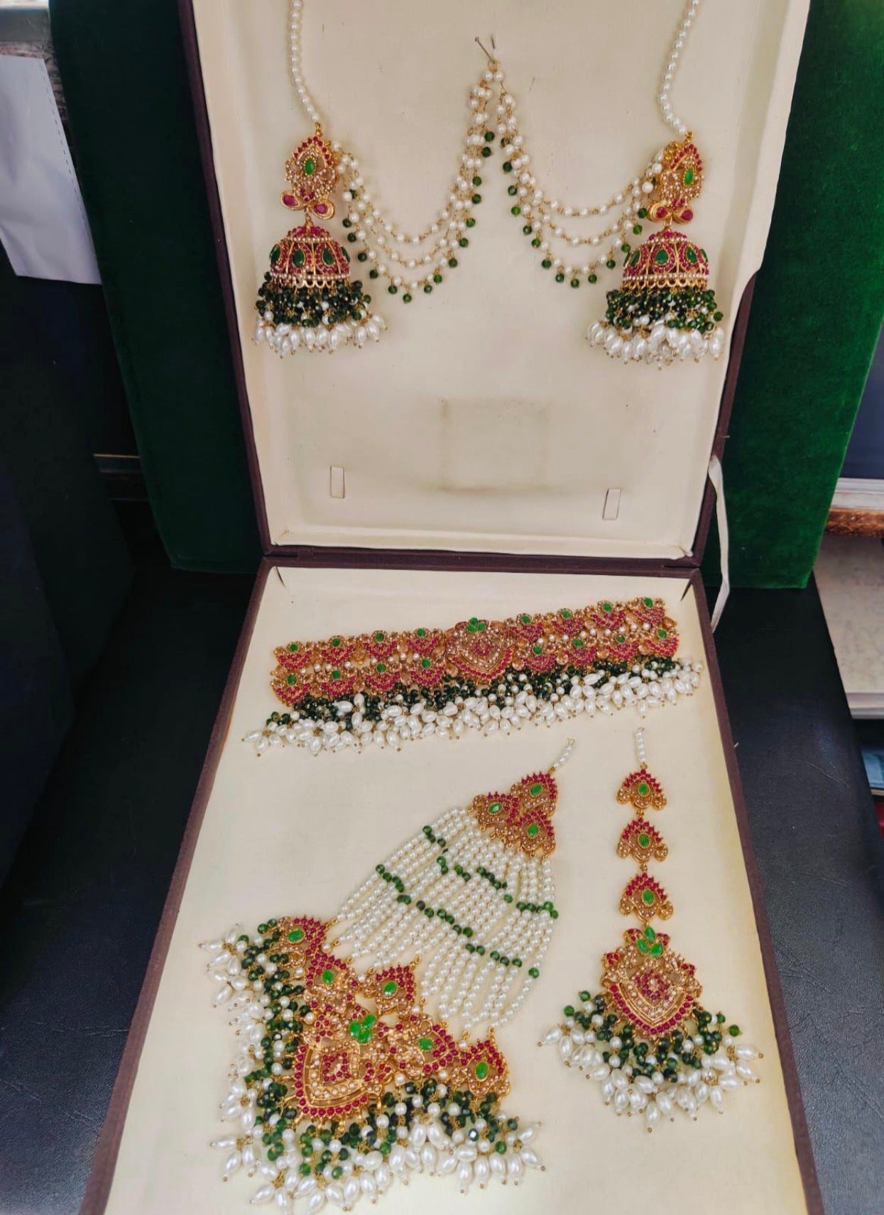 Kundan Pearl Bridal Choker Set Jhumar, Tikka & Jhumkas with Saharay