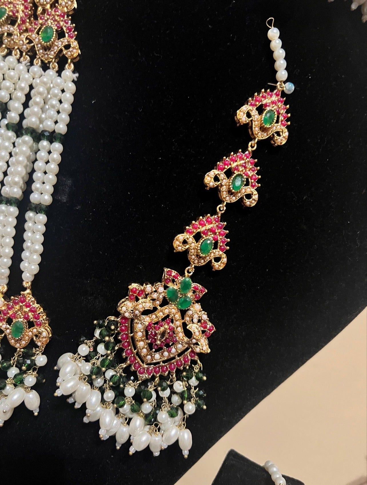Kundan Pearl Bridal Choker Set Jhumar, Tikka & Jhumkas with Saharay