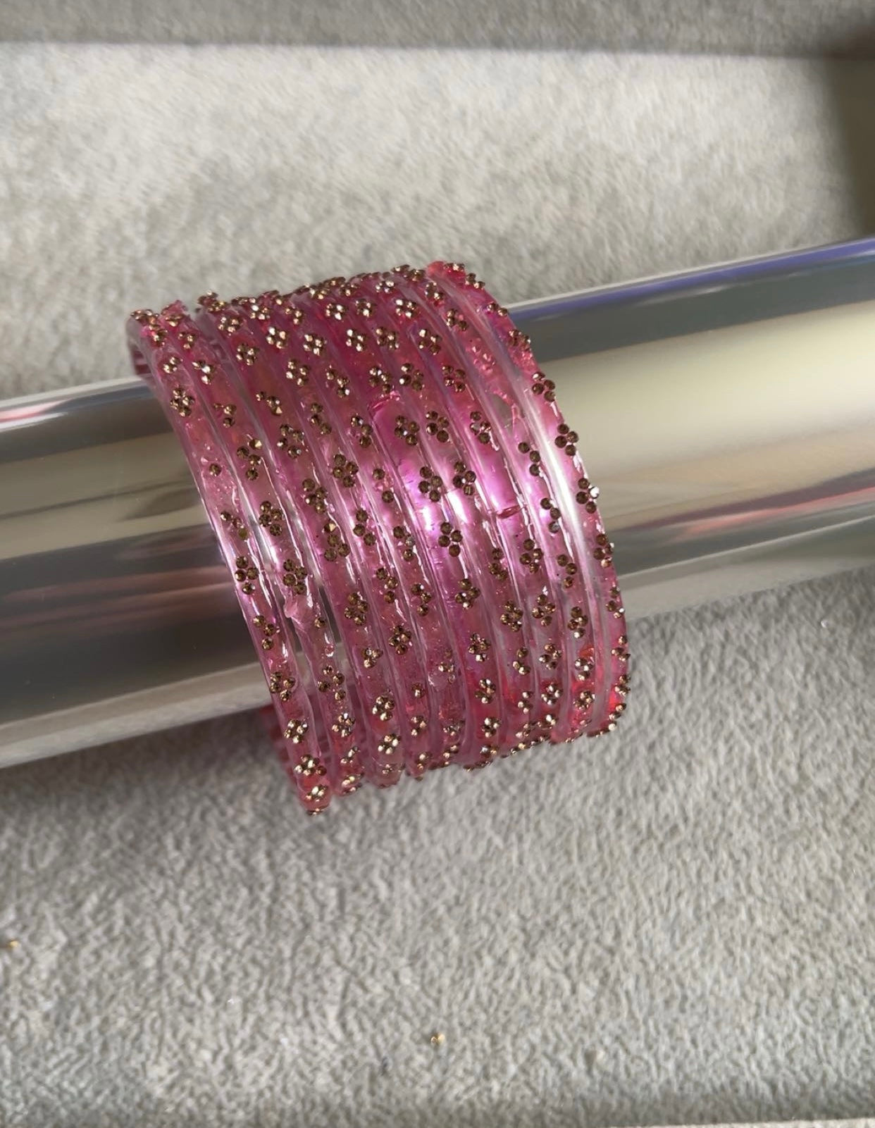 Rain drop inspired glass bangles in light pink colour size 2.8